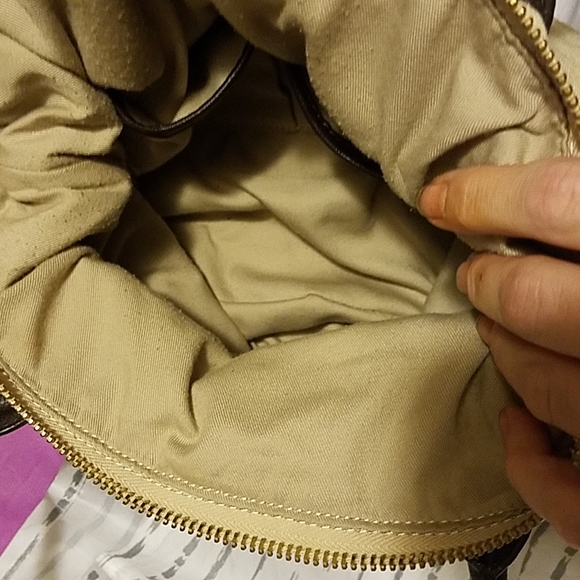 C. Wonder Cream colored Tote Bag - Picture 4 of 6